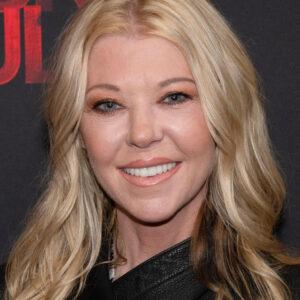 Tara Reid at the "Pabrik Gula" premiere with a radiant smile.